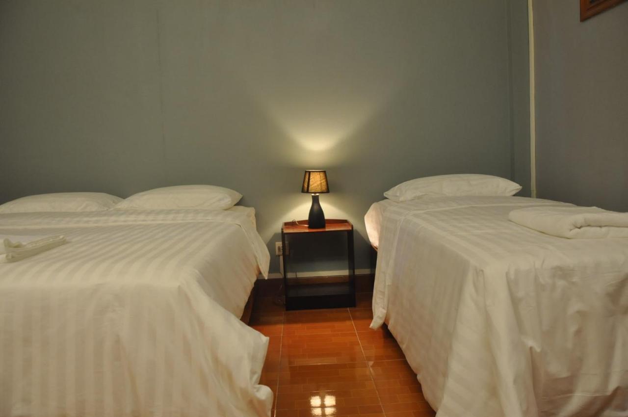 Pilgrim'S Kitchen & Inn Szavannakhet Kültér fotó