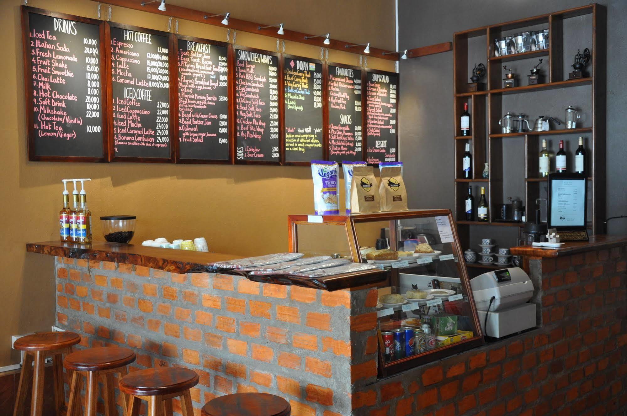 Pilgrim'S Kitchen & Inn Szavannakhet Kültér fotó